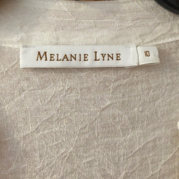 Melanie Lyne - Ladies size 10 ruffled cream blouse. - Picture 4 of 6